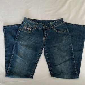 Women's Diesel Jeans with Red and Green threading, Great condition, 28x31